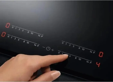 Индукционная варочная панель AEG IKE84471XB