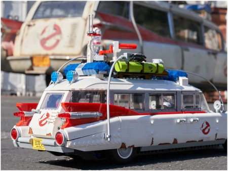 Конструктор LEGO Ghostbusters 10274 ECTO-1