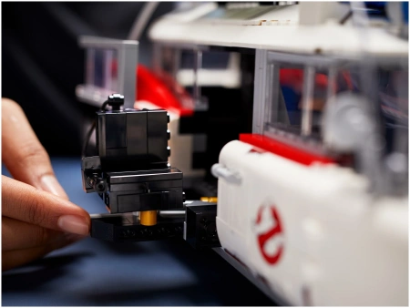 Конструктор LEGO Ghostbusters 10274 ECTO-1