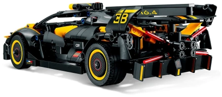 Конструктор LEGO Technic 42151 Бугатти Болид