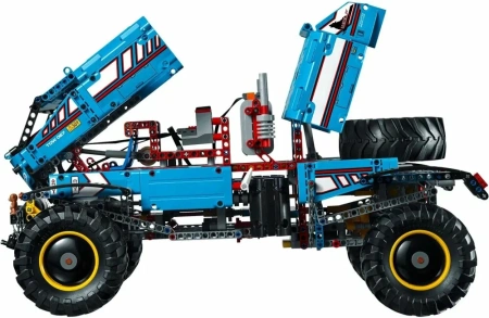 Конструктор LEGO Technic 42070 Эвакуатор-внедорожник 6х6