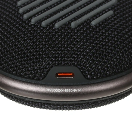 Беспроводная акустическая колонка JBL CLIP 4 Черная