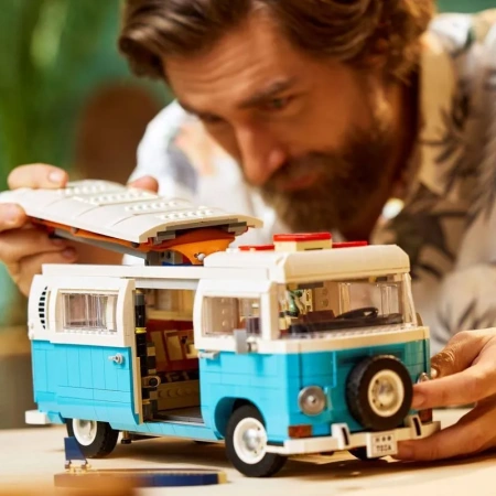 Конструктор LEGO Фургон Volkswagen T2 Camper 10279