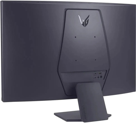 Монитор LG 31.5" 32GS60QC-B черный VA LED