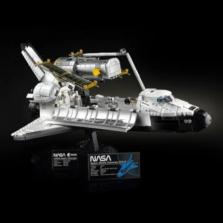 Конструктор Lego Creator Expert 10283 Космический шаттл наса
